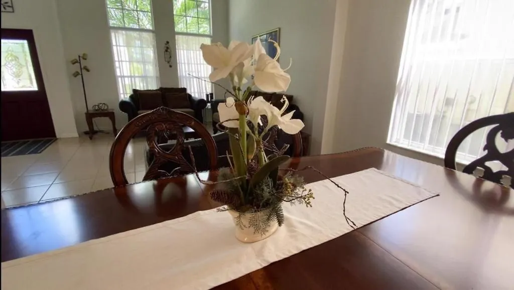 Holiday home Spacious Modern And Clean Pool Home With Spa Davenport United States